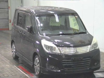 MITSUBISHI DELICA D:2