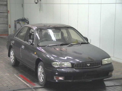 NISSAN BLUEBIRD