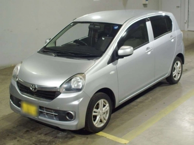 TOYOTA PIXIS EPOCH
