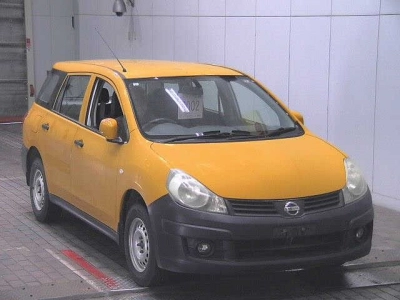 NISSAN AD VAN