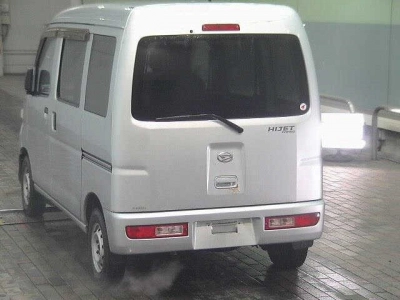 DAIHATSU HIJET VAN