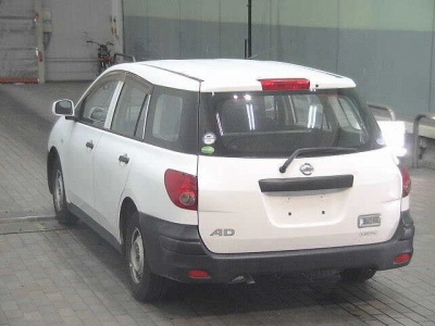 NISSAN AD VAN