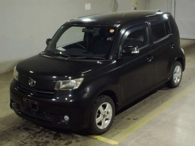 TOYOTA BB