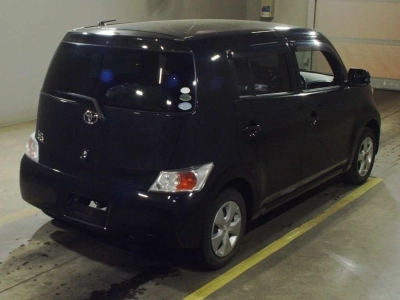 TOYOTA BB