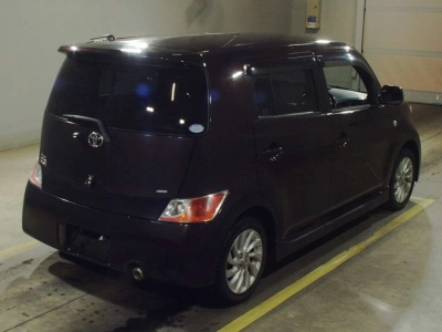 TOYOTA BB