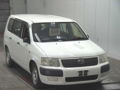 TOYOTA SUCCEED VAN
