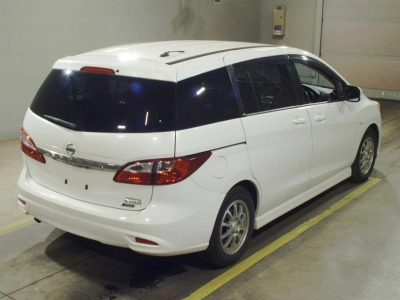 NISSAN LAFESTA