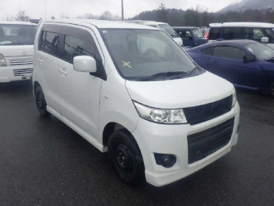 SUZUKI WAGON R STINGRAY