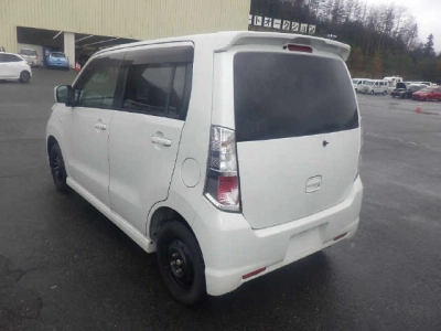 SUZUKI WAGON R STINGRAY