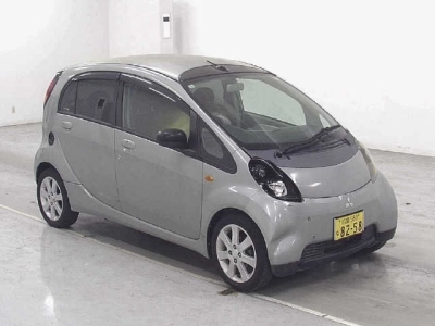MITSUBISHI I