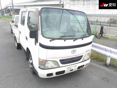 TOYOTA DYNA TRUCK