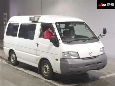 MAZDA BONGO VAN