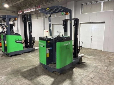 TOYOTA  FORKLIFT 