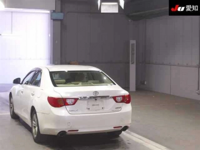 TOYOTA MARK X