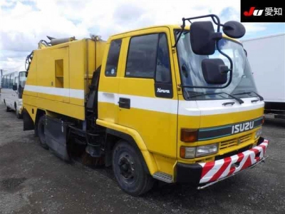 ISUZU FORWARD