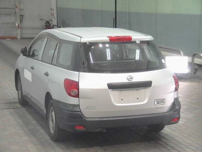 NISSAN AD VAN