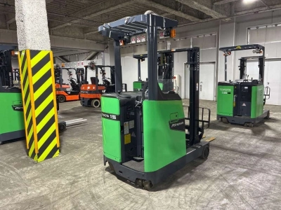 TOYOTA  FORKLIFT 