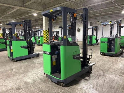 TOYOTA  FORKLIFT 