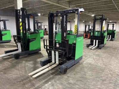 TOYOTA  FORKLIFT 