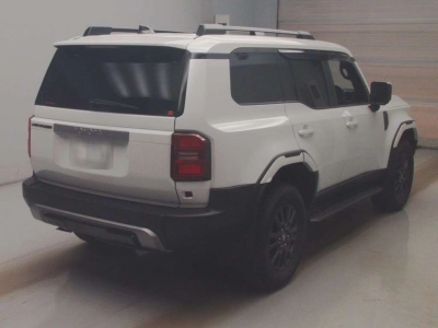 TOYOTA LAND CRUISER 250