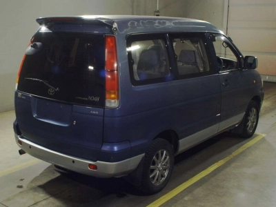TOYOTA LITE ACE NOAH