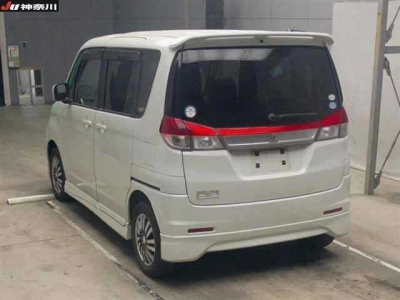 MITSUBISHI DELICA D:2