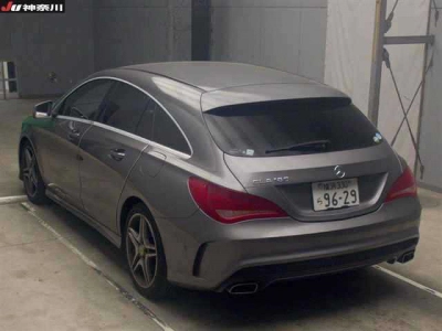 MERCEDES BENZ CLA SHOOTING BRAKE