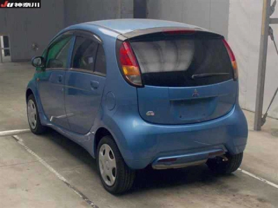 MITSUBISHI I