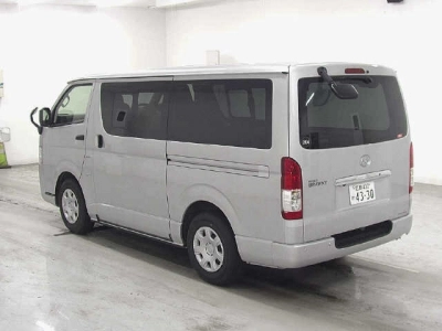MAZDA BONGO BRAWNY VAN