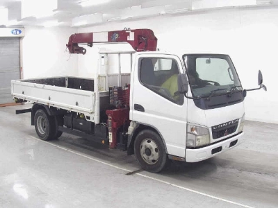 MITSUBISHI CANTER