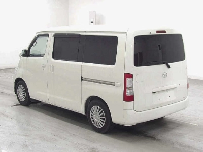 DAIHATSU GRAN MAX