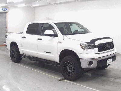 TOYOTA TUNDRA