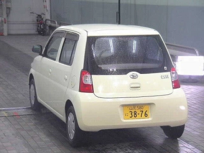 DAIHATSU ESSE