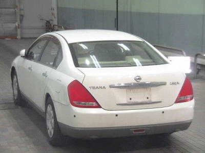 NISSAN TEANA
