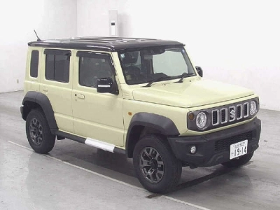 SUZUKI JIMNY NOMADE