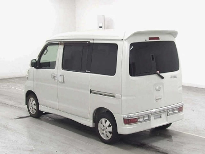 DAIHATSU ATRAI WAGON