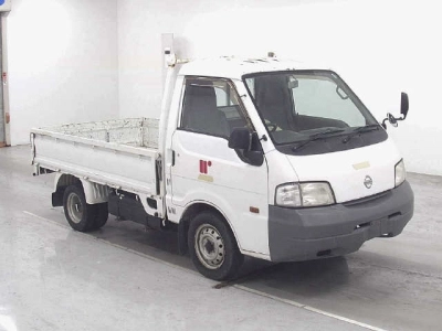 NISSAN VANETTE TRUCK