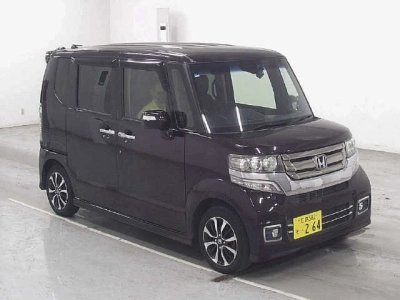 HONDA N BOX CUSTOM