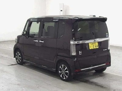 HONDA N BOX CUSTOM