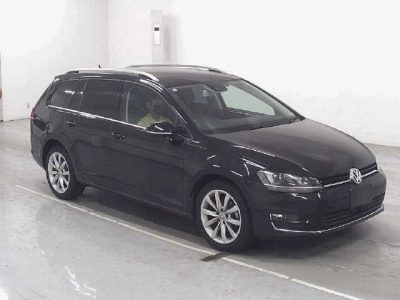 VOLKSWAGEN GOLF VARIANT