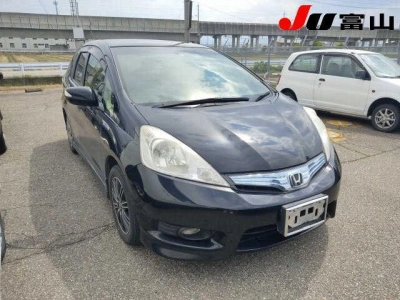 HONDA FIT SHUTTLE