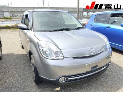 MAZDA VERISA