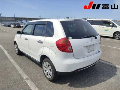MAZDA VERISA