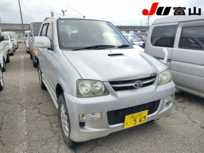 DAIHATSU TERIOS KID