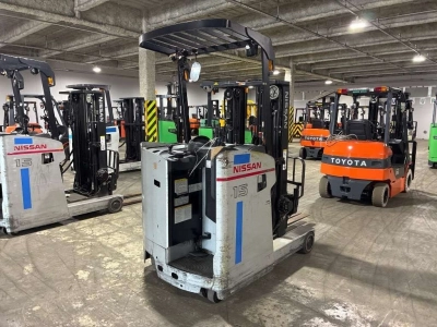 NISSAN  FORKLIFT 