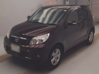 TOYOTA RUSH