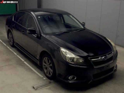 SUBARU LEGACY B4