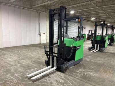 TOYOTA  FORKLIFT 