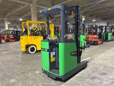 TOYOTA  FORKLIFT 