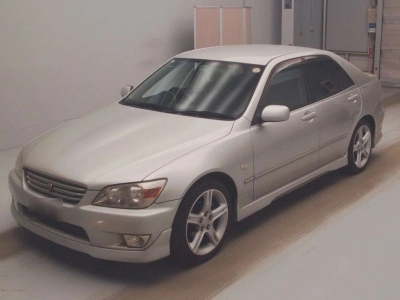 TOYOTA ALTEZZA